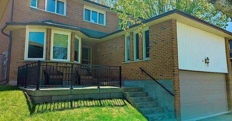 Lower Level-42 Portland Cres Crescent, Newmarket, ON, L3Y 6A5