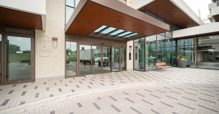 301-397 Royal Orchard Boulevard, Markham, ON, L3T 0H3 - 37