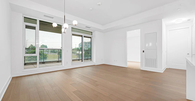 301-397 Royal Orchard Boulevard, Markham, ON, L3T 0H3 - 9