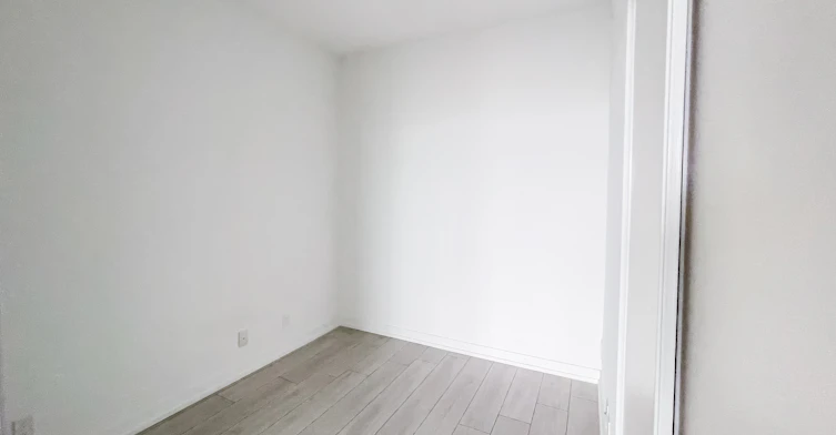 2215-950 Portage Parkway, Vaughan, ON, L4K 0J7 - 7