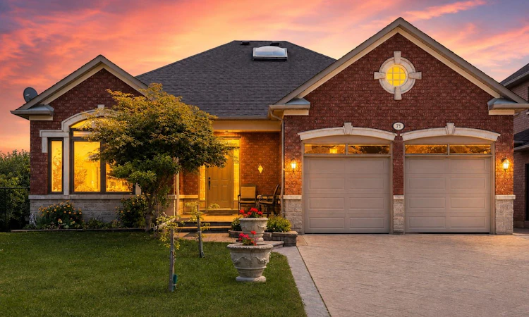 71 Gidleigh Park Cres Crescent