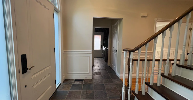 34 Theobalds Circle, Richmond Hill, ON, L4C 9C6 - 4