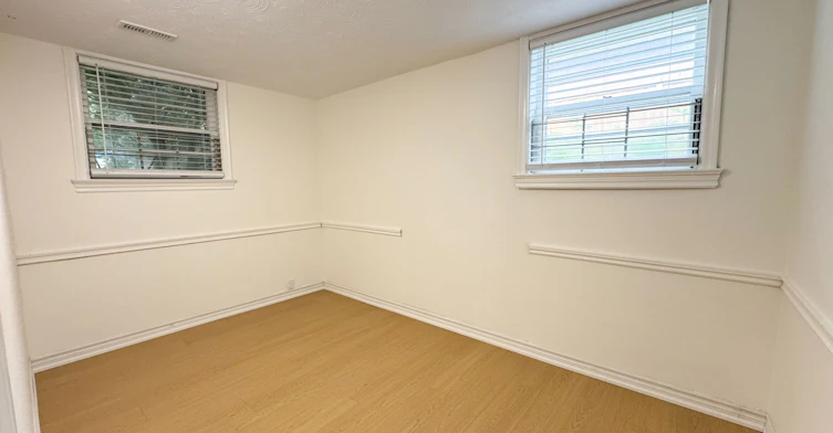 2-70 Bedford Park Avenue, Richmond Hill, ON, L4C 2N8 - 8