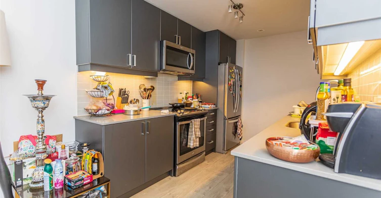 TH37-1050 Portage Parkway W, Vaughan, ON, L4K 2M7 - 9