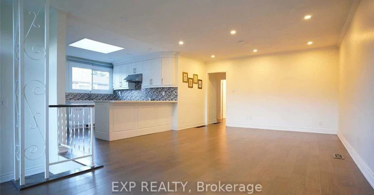 218 Ashlar Road, Richmond Hill, ON, L4C 2W6 - 4