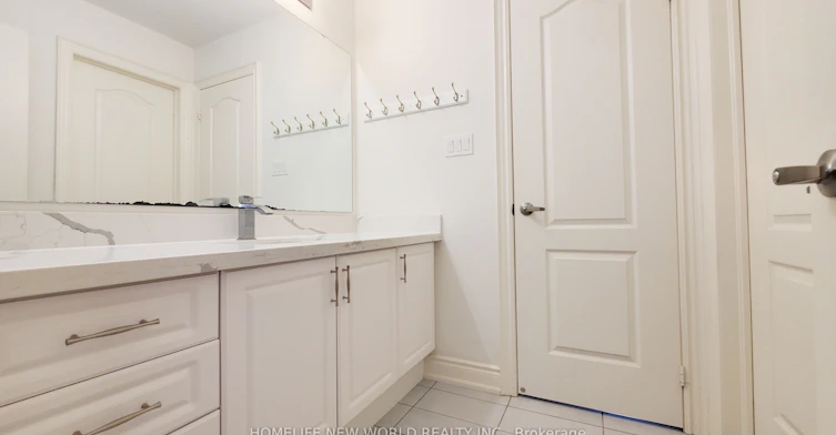 28 Fallharvest Way, Whitchurch-Stouffville, ON, L4A 4V8 - 24