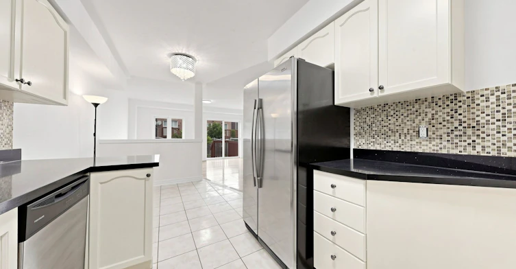 65 Martini Drive, Richmond Hill, ON, L4S 2T7 - 8