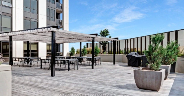 1607-9075 Jane Street, Vaughan, ON, L5K 0L7 - 24
