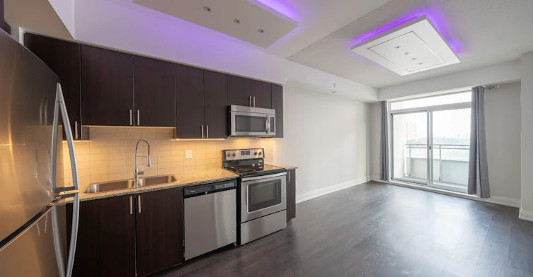 705-7890 Bathurst Street, Vaughan, ON, L4J 0J8 - 32