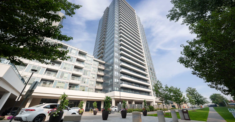 705-7890 Bathurst Street, Vaughan, ON, L4J 0J8