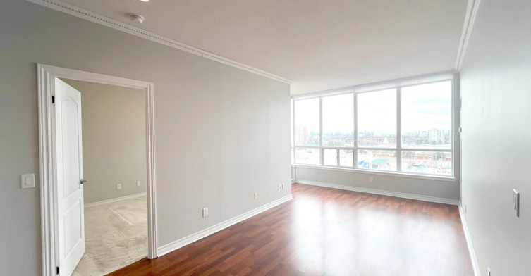 1004-15 North Park Road, Vaughan, ON, L4J 0A1 - 3