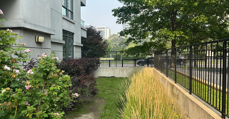 106-20 North Park Road, Vaughan, ON, L4J 0G7 - 9