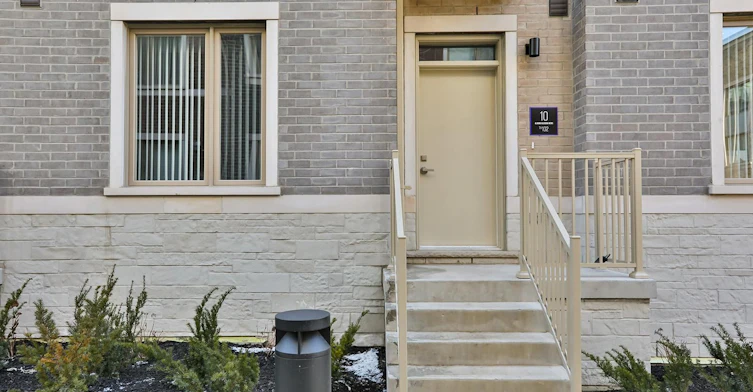 102-10 Almond Blossom Mews, Vaughan, ON, L4K 0N6 - 4