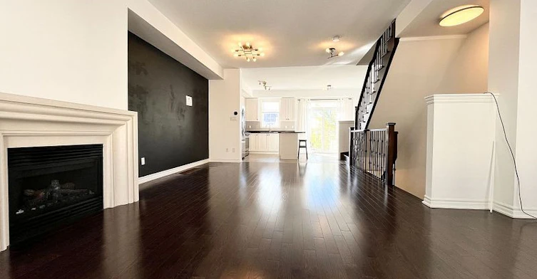 15 Ruskov Lane, Markham, ON, L6C 0P1 - 8