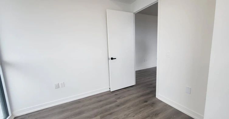 3209-225 Commerce Street, Vaughan, ON, L4K 0R1 - 9