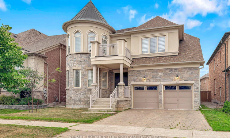 Upper-60 Chesney Crescent