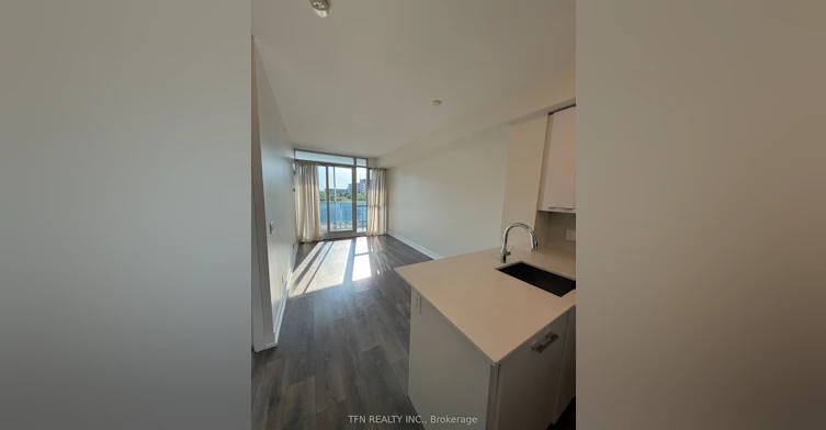 612-9471 Yonge Street W, Richmond Hill, ON, L4C 1V4 - 5