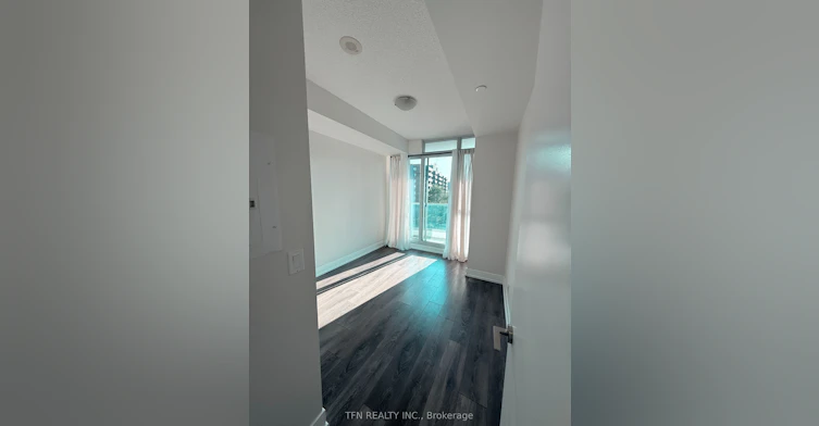612-9471 Yonge Street W, Richmond Hill, ON, L4C 1V4 - 6