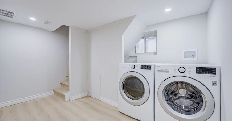 95 Roseview Avenue, Richmond Hill, ON, L4C 1C6 - 21