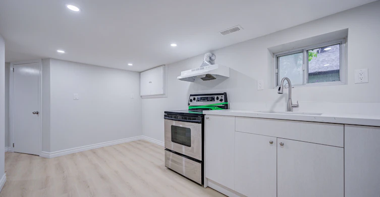 95 Roseview Avenue, Richmond Hill, ON, L4C 1C6 - 27