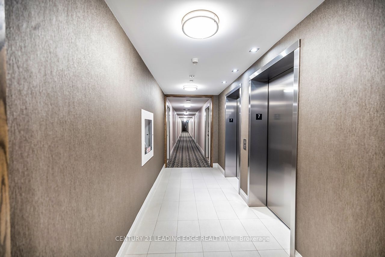 728-99 Eagle Rock Way, Vaughan, ON, L6A 5A7 - 18