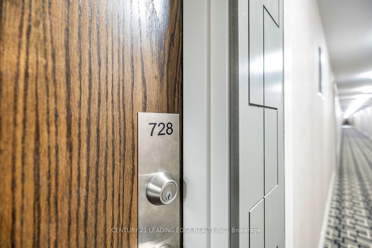 728-99 Eagle Rock Way, Vaughan, ON, L6A 5A7 - 17