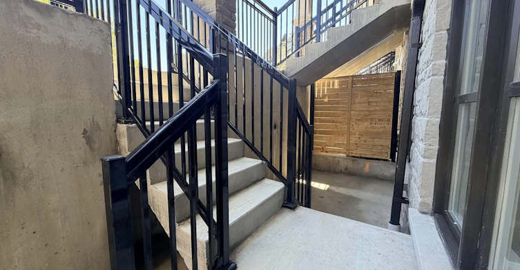 106-15100 Yonge Street, Aurora, ON, L4G 4C8 - 25