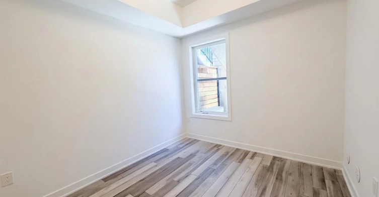 106-15100 Yonge Street, Aurora, ON, L4G 4C8 - 4