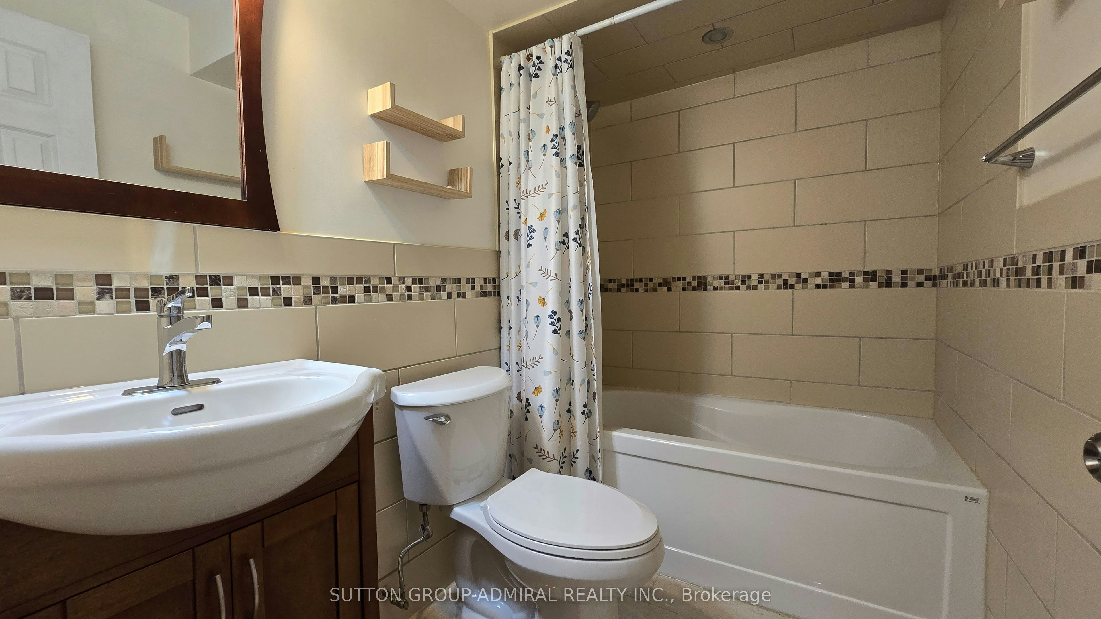 20 Aztec Court, Richmond Hill, ON, L4S 2W6 - 6