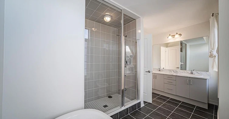 1 Sissons Way, Markham, ON, L6B 1R2 - 12