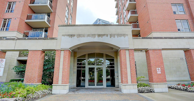 1013-75 King William Crescent, Richmond Hill, ON, L4B 0C1 - 3