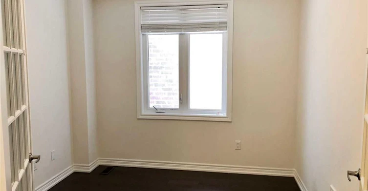 276 Chouinard Way, Aurora, ON, L4G 1A6 - 6
