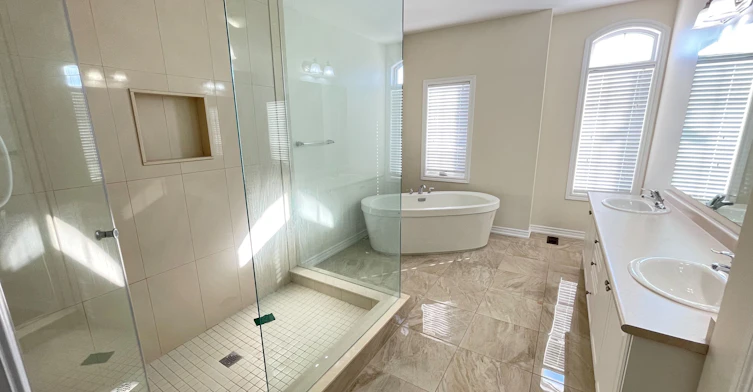 276 Chouinard Way, Aurora, ON, L4G 1A6 - 13