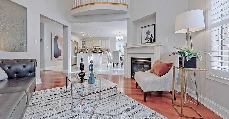 218 St Joan Of Arc Avenue, Vaughan, ON, L6A 3C1 - 3