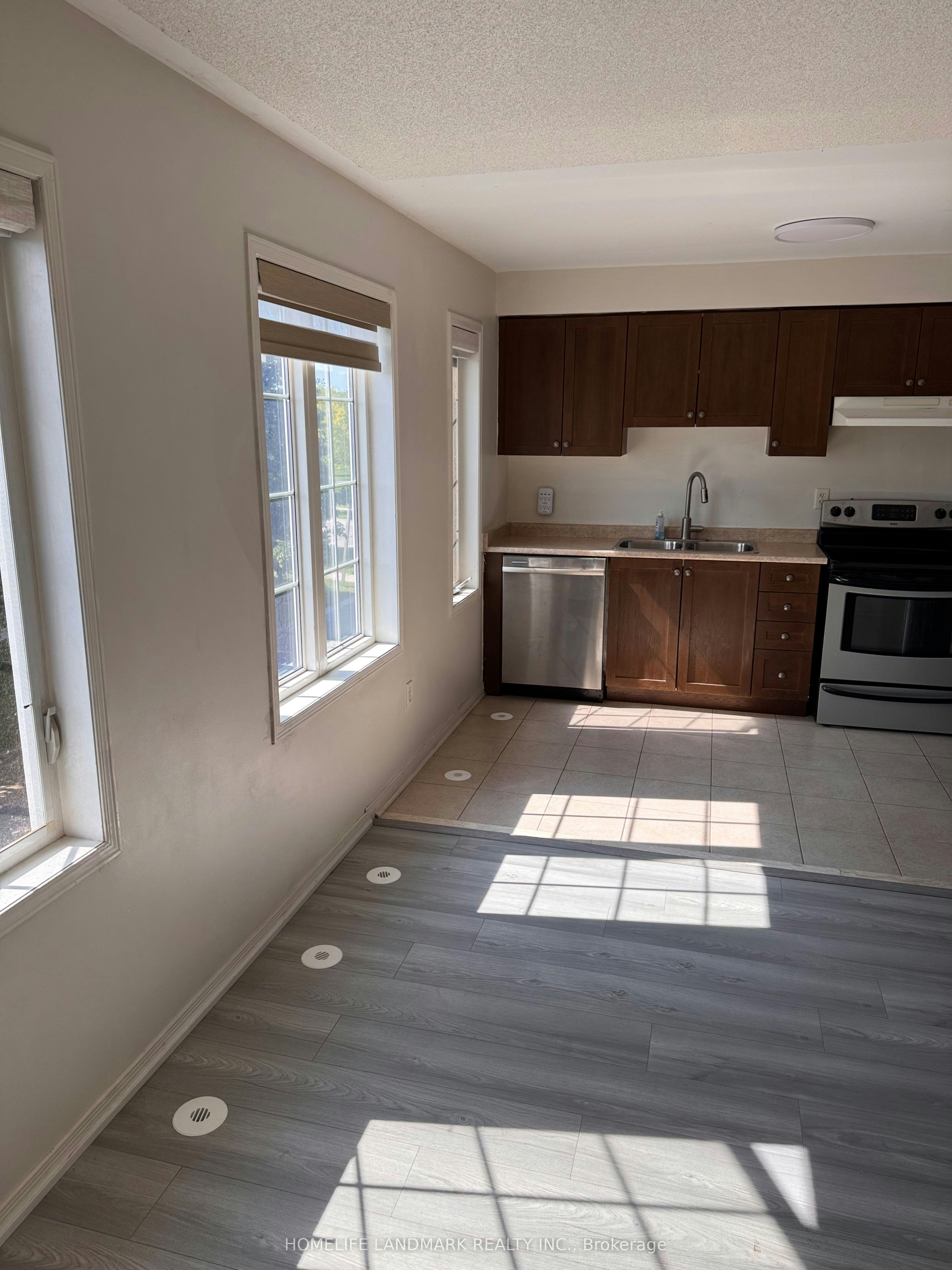 3 Oakmoor Lane, Markham, ON, L6B 0B3 - 4