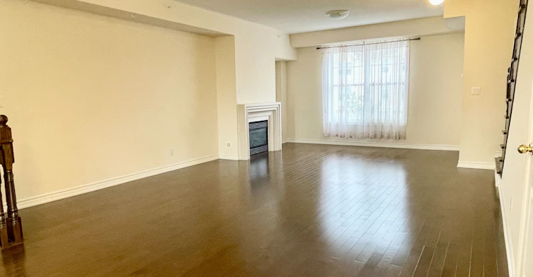 64 Cathedral High Street, Markham, ON, L6C 0P3 - 2