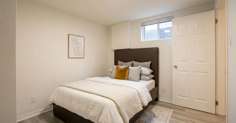 Lower-3 Evergreen Crescent, Markham, ON, L3T 5V8 - 6