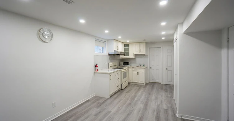 Lower-3 Evergreen Crescent, Markham, ON, L3T 5V8 - 3