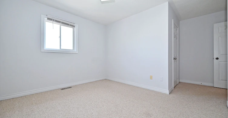 73 Laurendale Avenue, Georgina, ON, L4P 4G1 - 20