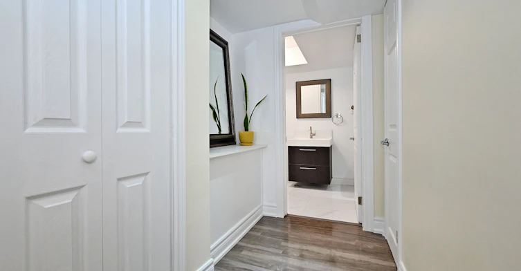 73 Laurendale Avenue, Georgina, ON, L4P 4G1 - 33
