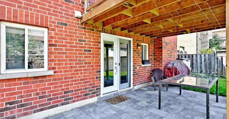 73 Laurendale Avenue, Georgina, ON, L4P 4G1 - 39