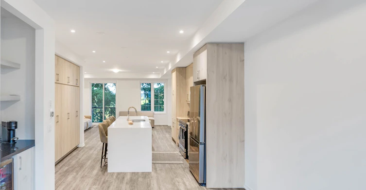 38 Arbour Green Crescent, Vaughan, ON, L4H 4V2 - 11