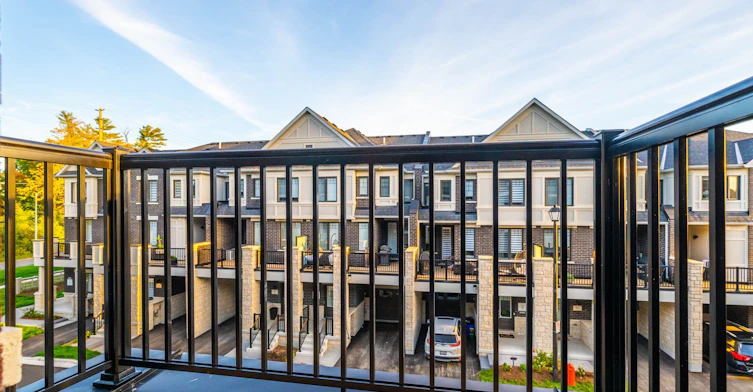 38 Arbour Green Crescent, Vaughan, ON, L4H 4V2 - 31