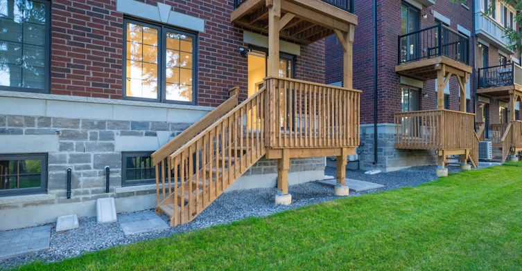 38 Arbour Green Crescent, Vaughan, ON, L4H 4V2 - 36