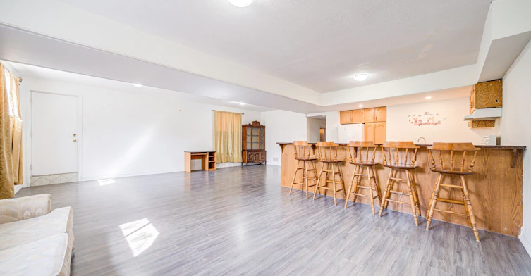113 Oak Avenue, Richmond Hill, ON, L4C 6R6 - 4