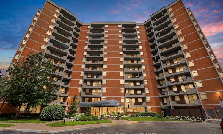 603-7811 Yonge Street