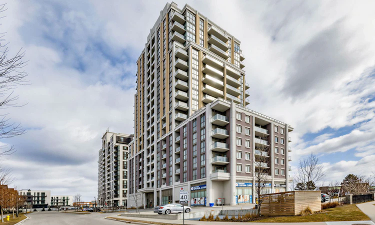 1112-9560 Markham Road