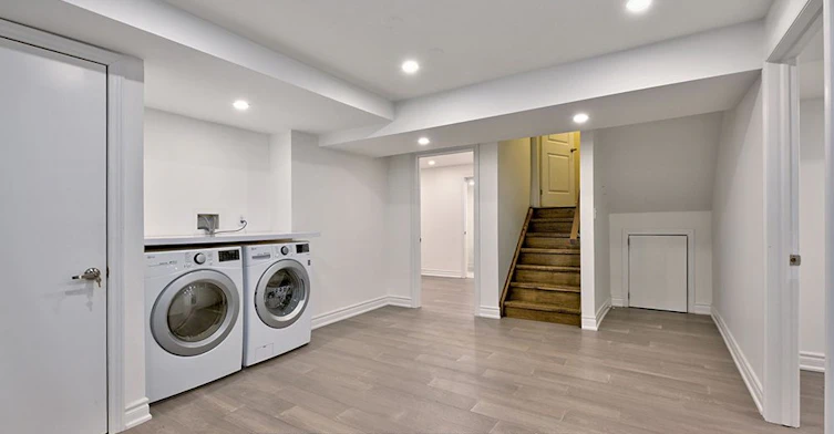 17 Elderslie Crescent, Vaughan, ON, L0J 1C0 - 3