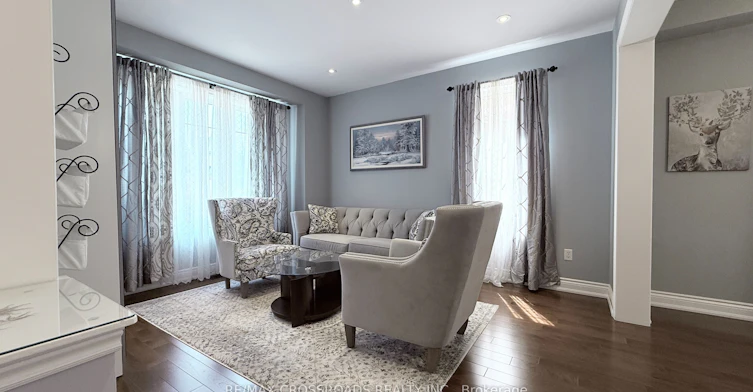 72 Skywood Drive, Richmond Hill, ON, L4E 4L1 - 3