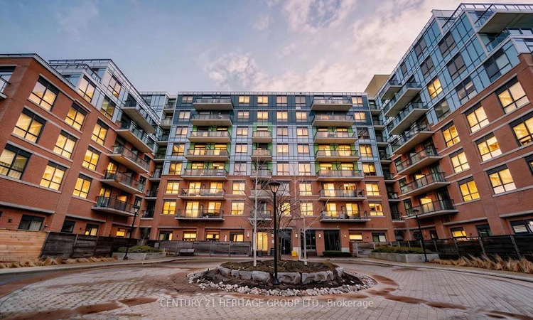 319-11611 Yonge Street
